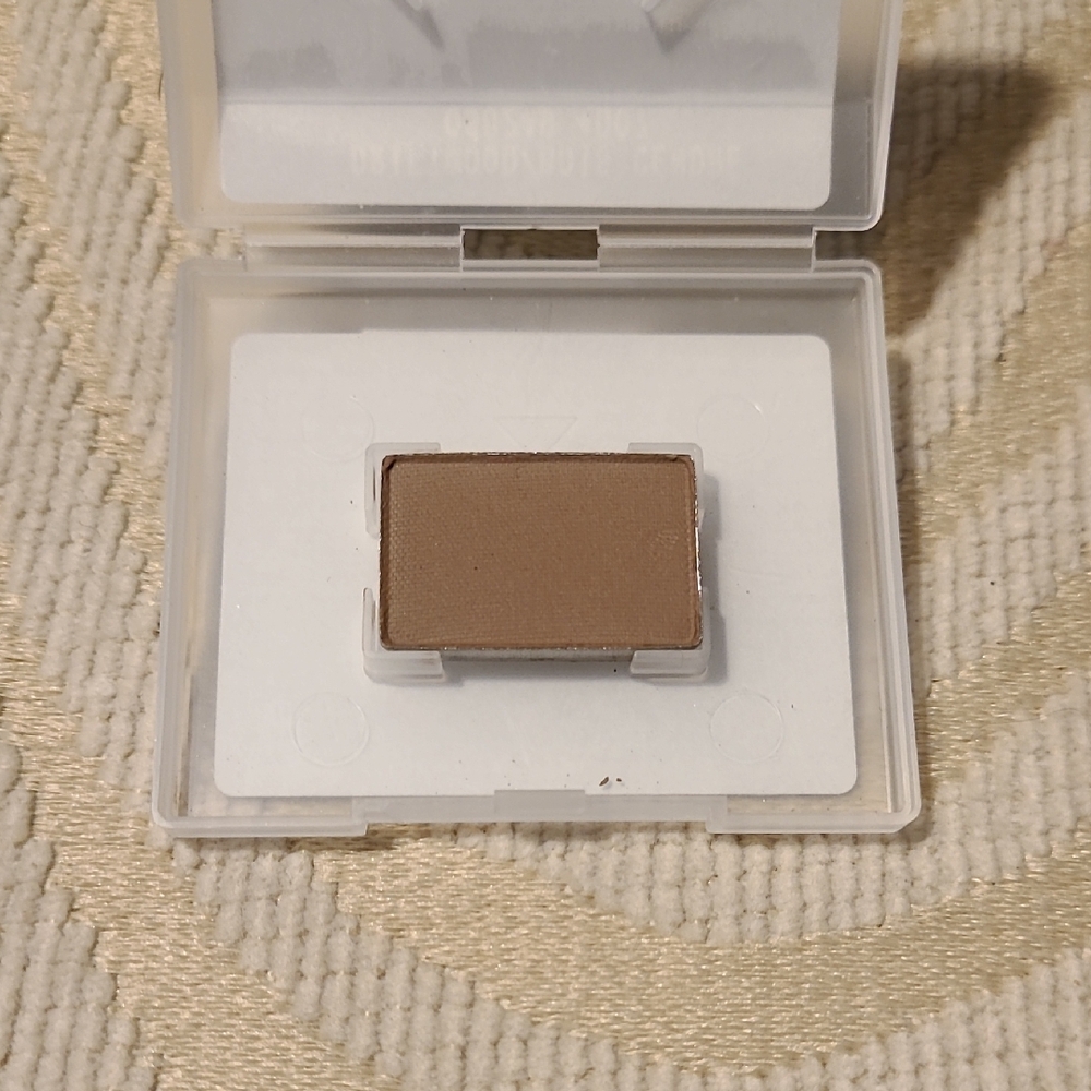 Mary Kay Driftwood Eye Shadow